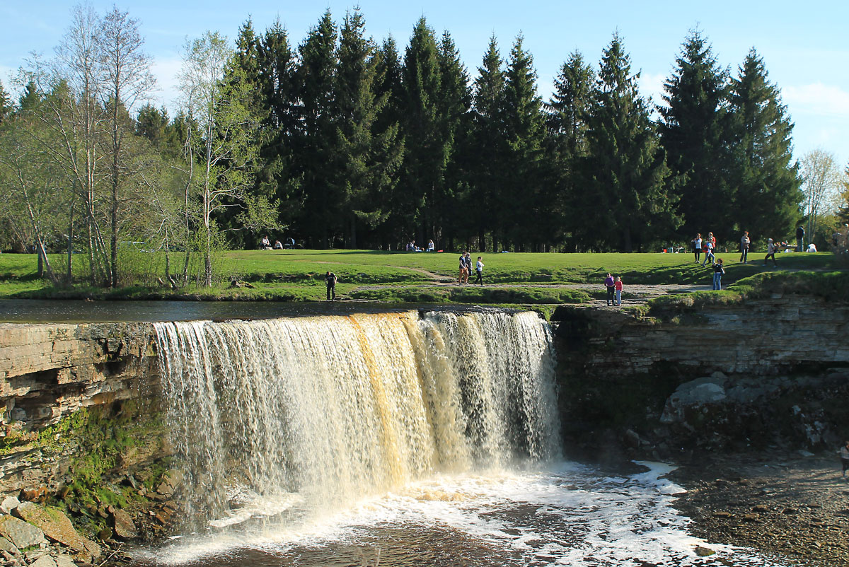 водопад ягала
