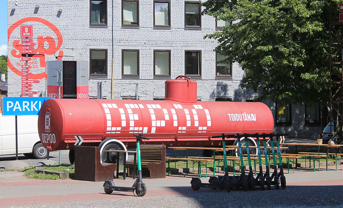 улица ресторанов depoo в таллине