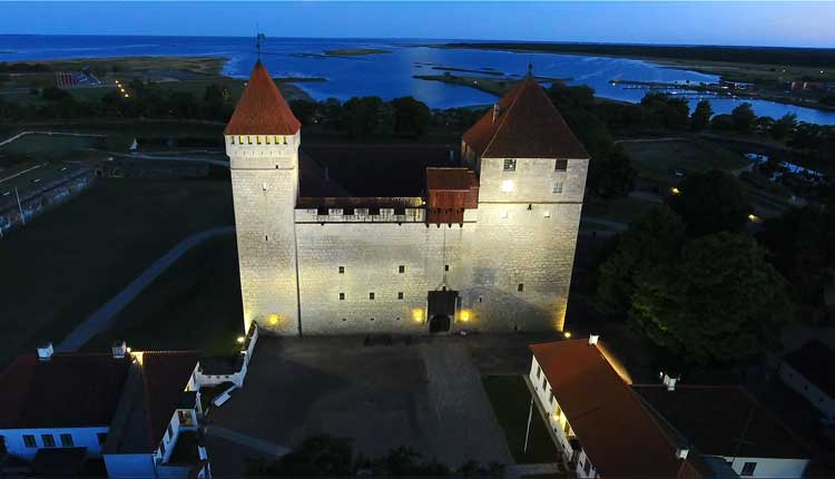 kuressaare loss saaremaa