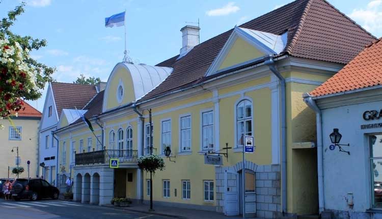 saaremaa rüütelkonna hoone