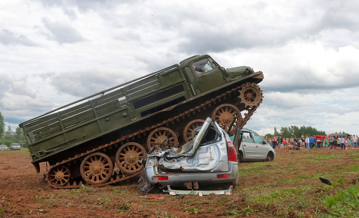 шоу военной техники в тарту