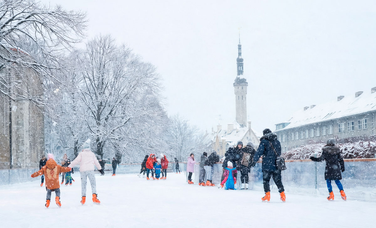 каток на улице харью